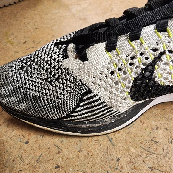 Nike Flyknit Racer Women's Size 7 - Picture 12 of 13